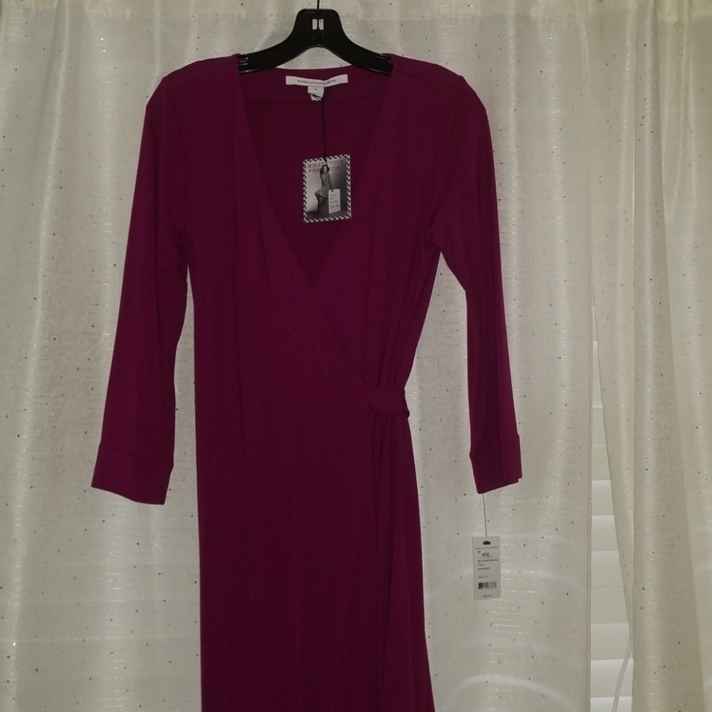 DIane Von Furstenberg Julian mini wrap dress